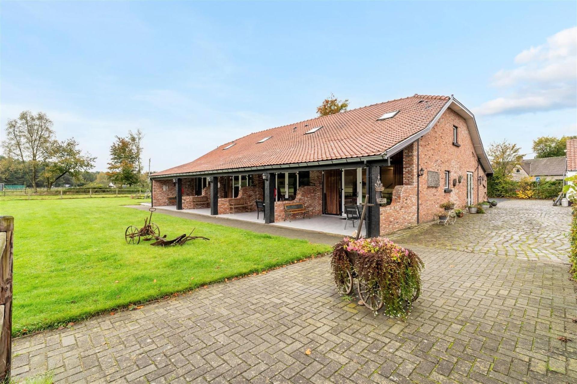 B&B De Kroonhoeve Беринген Экстерьер фото